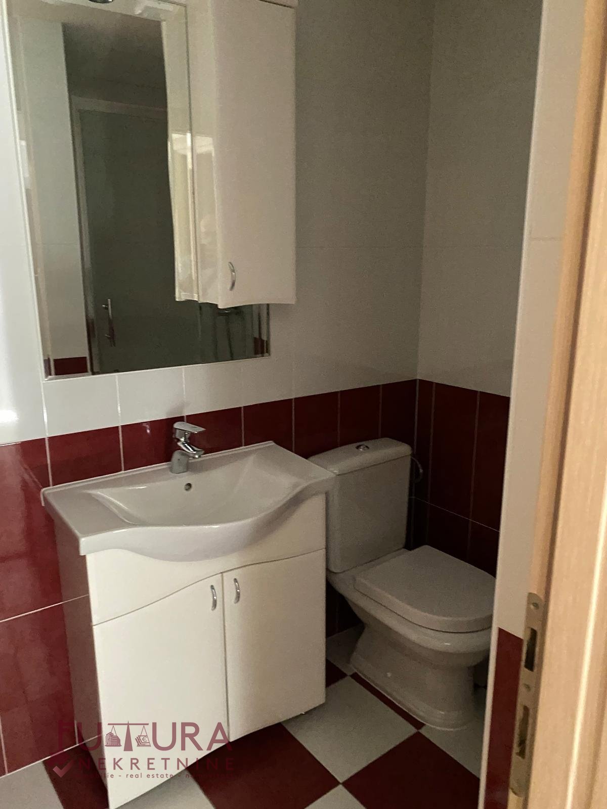 House For sale - ŠIBENSKO-KNINSKA VODICE