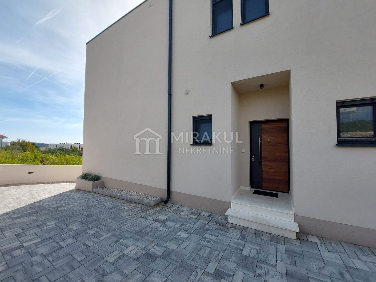 Flat For sale - ŠIBENSKO-KNINSKA VODICE
