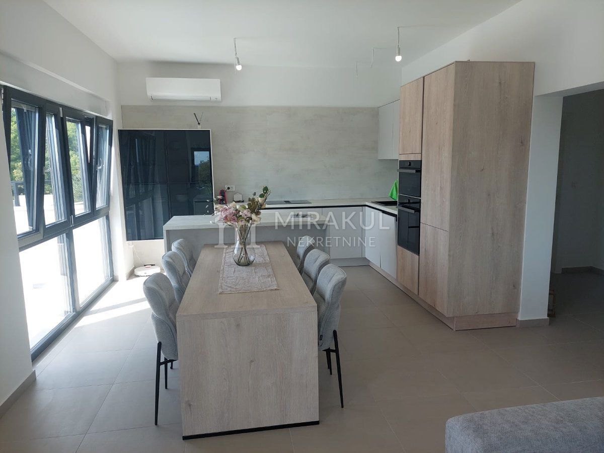 Flat For sale - ŠIBENSKO-KNINSKA VODICE