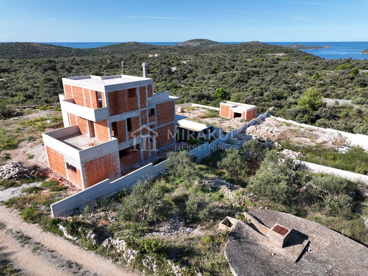 Maison À vendre - ŠIBENSKO-KNINSKA ROGOZNICA