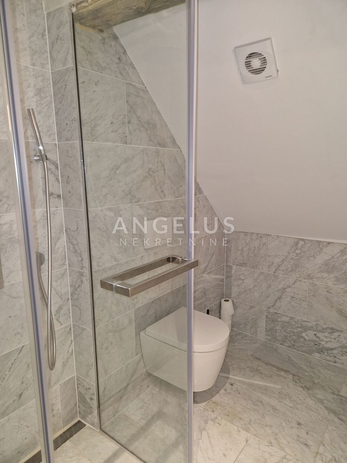 Apartma Na predaj - GRAD ZAGREB ZAGREB