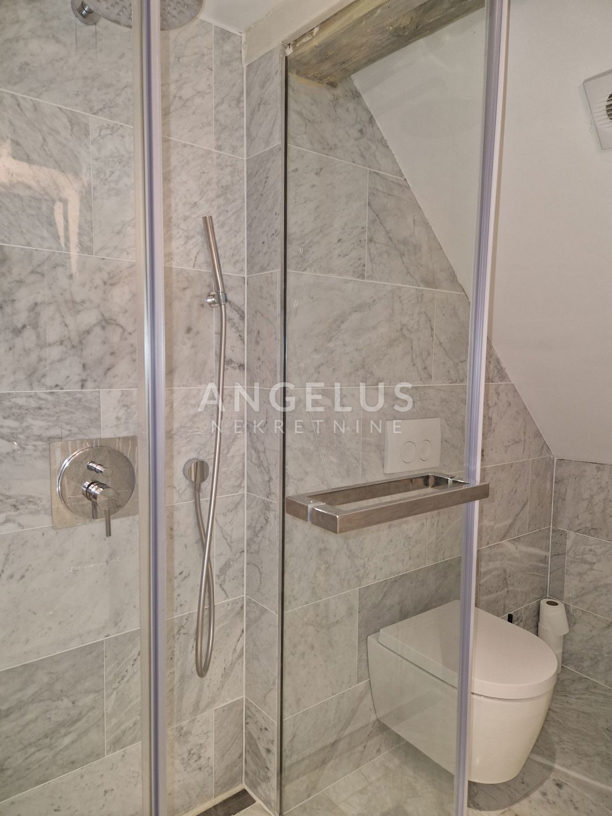Apartma Na predaj - GRAD ZAGREB ZAGREB