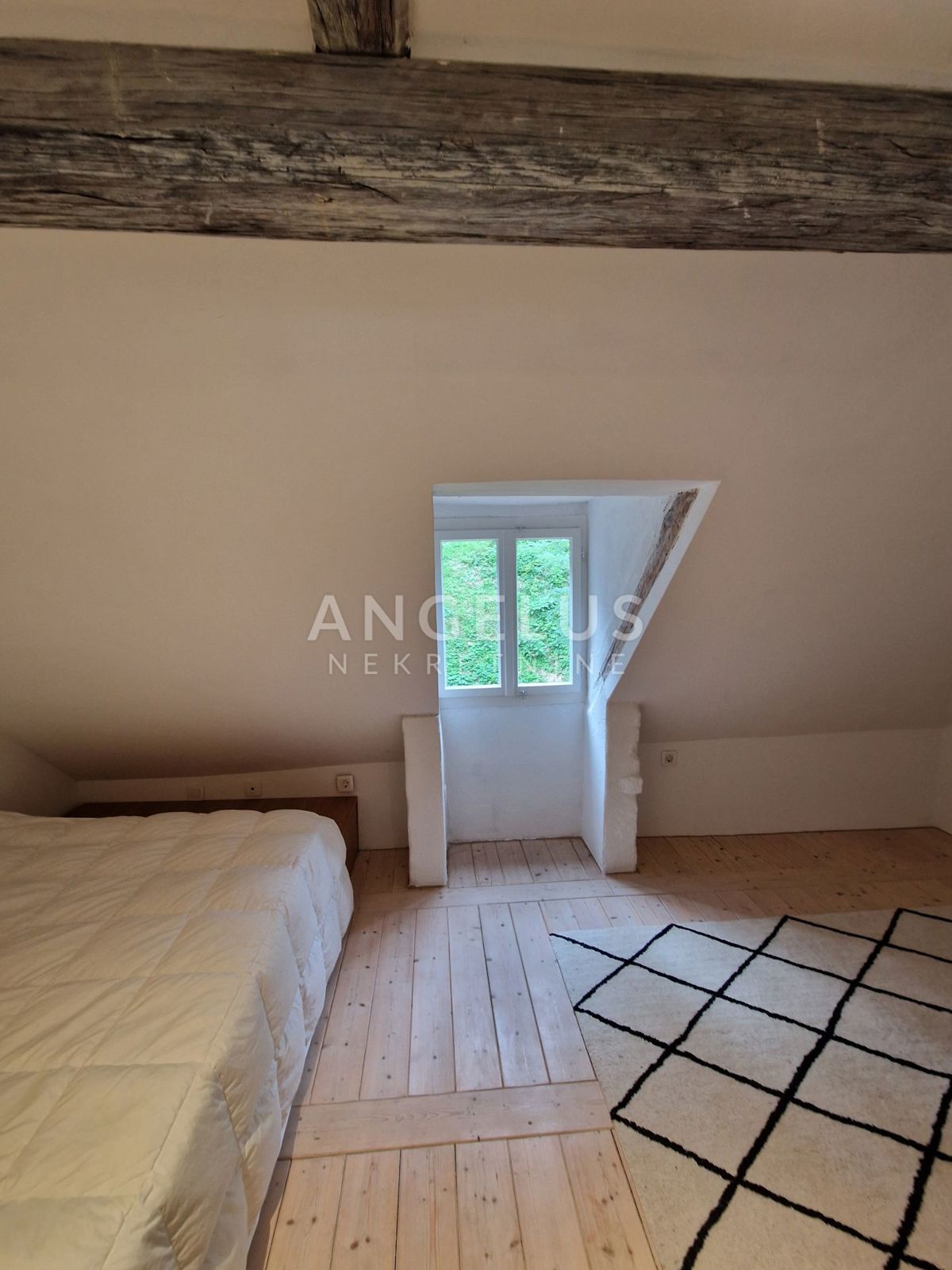 Apartma Na predaj - GRAD ZAGREB ZAGREB