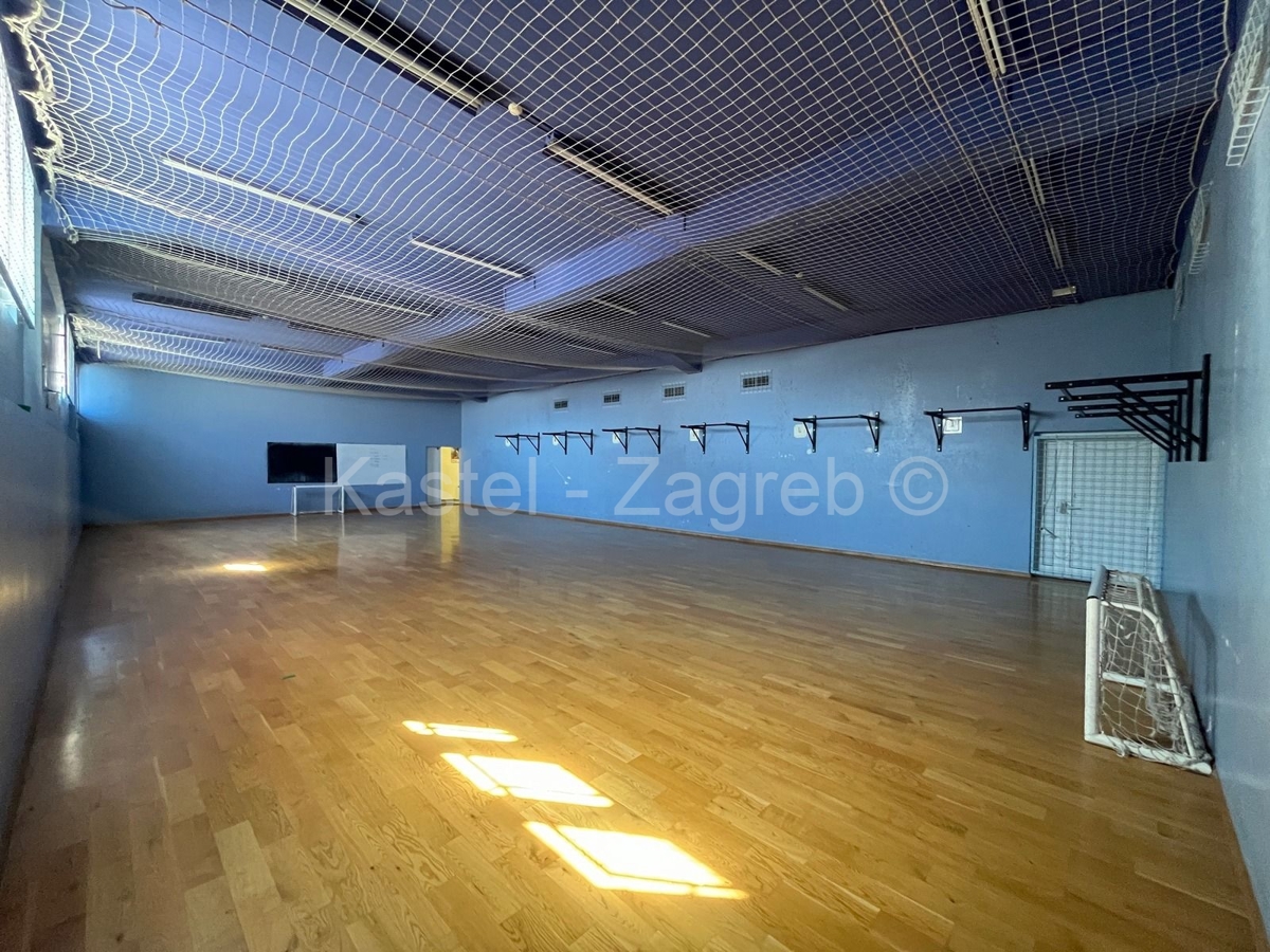 Locaux commerciaux À vendre - KRAPINSKO-ZAGORSKA ZABOK