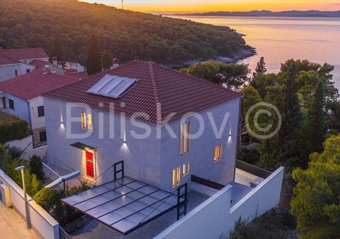 Casa In vendita - Splitsko-dalmatinska Brač - foto 3/28