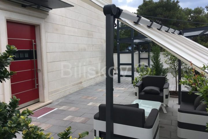 Casa In vendita - Splitsko-dalmatinska Brač - foto 5/28