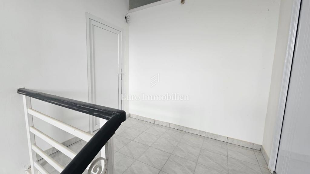 Stan Na prodaju - Primorsko-goranska Vinodolska Općina - foto 2/6