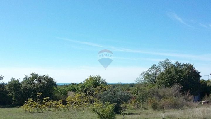 Land for sale 2534 m² – Umag