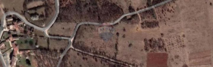 Grundstück zu verkaufen 31500 m² – Mrgani