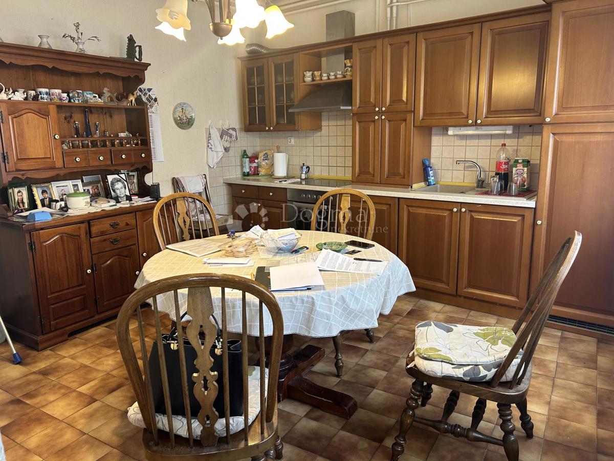 Apartma Na predaj - PRIMORSKO-GORANSKA RIJEKA