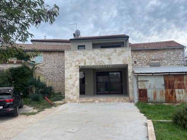 Kuća na prodaju 87 m² – Brtonigla