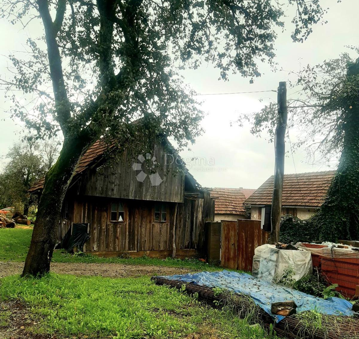 Haus Zu verkaufen - KARLOVAČKA OGULIN