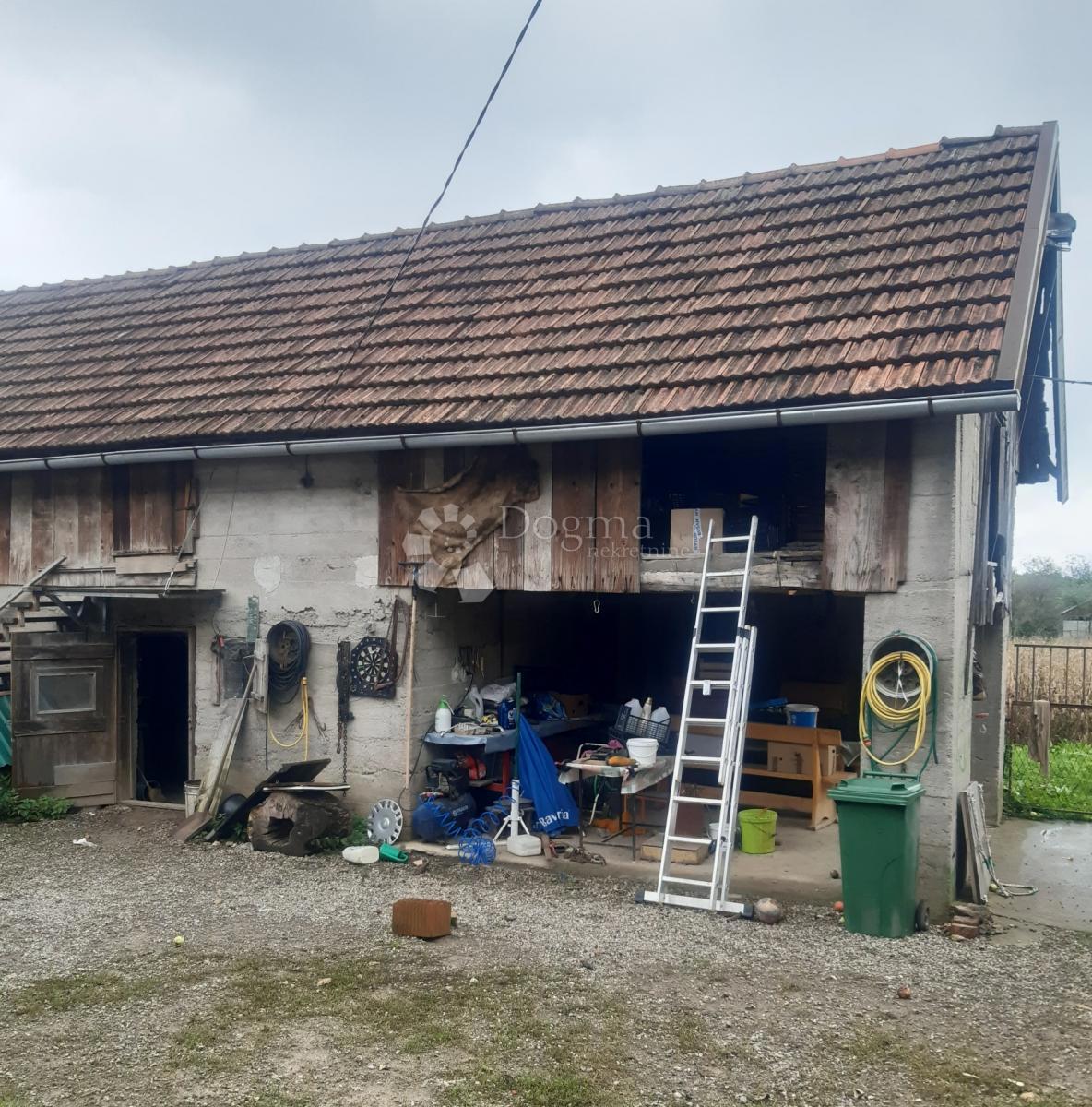 Haus Zu verkaufen - KARLOVAČKA OGULIN