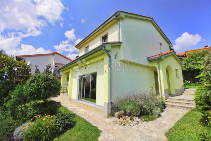 Casa da affittare 120 m² – Matulji