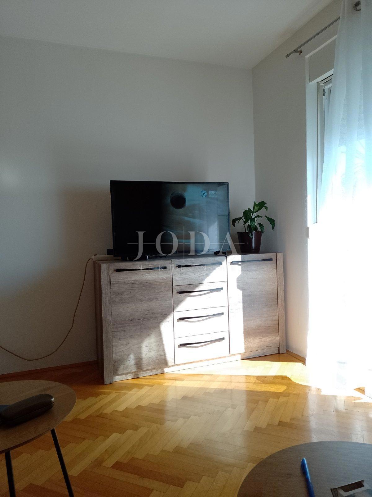 Apartma Na predaj - PRIMORSKO-GORANSKA CRIKVENICA