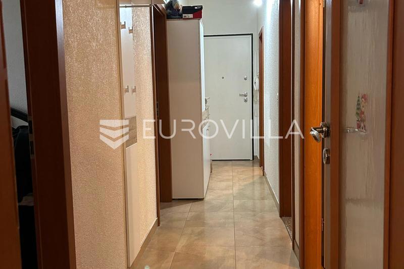 Apartment Zu verkaufen - SPLITSKO-DALMATINSKA PODSTRANA