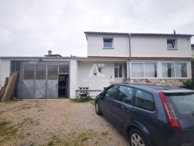 House for sale 140 m² – Vrbnik
