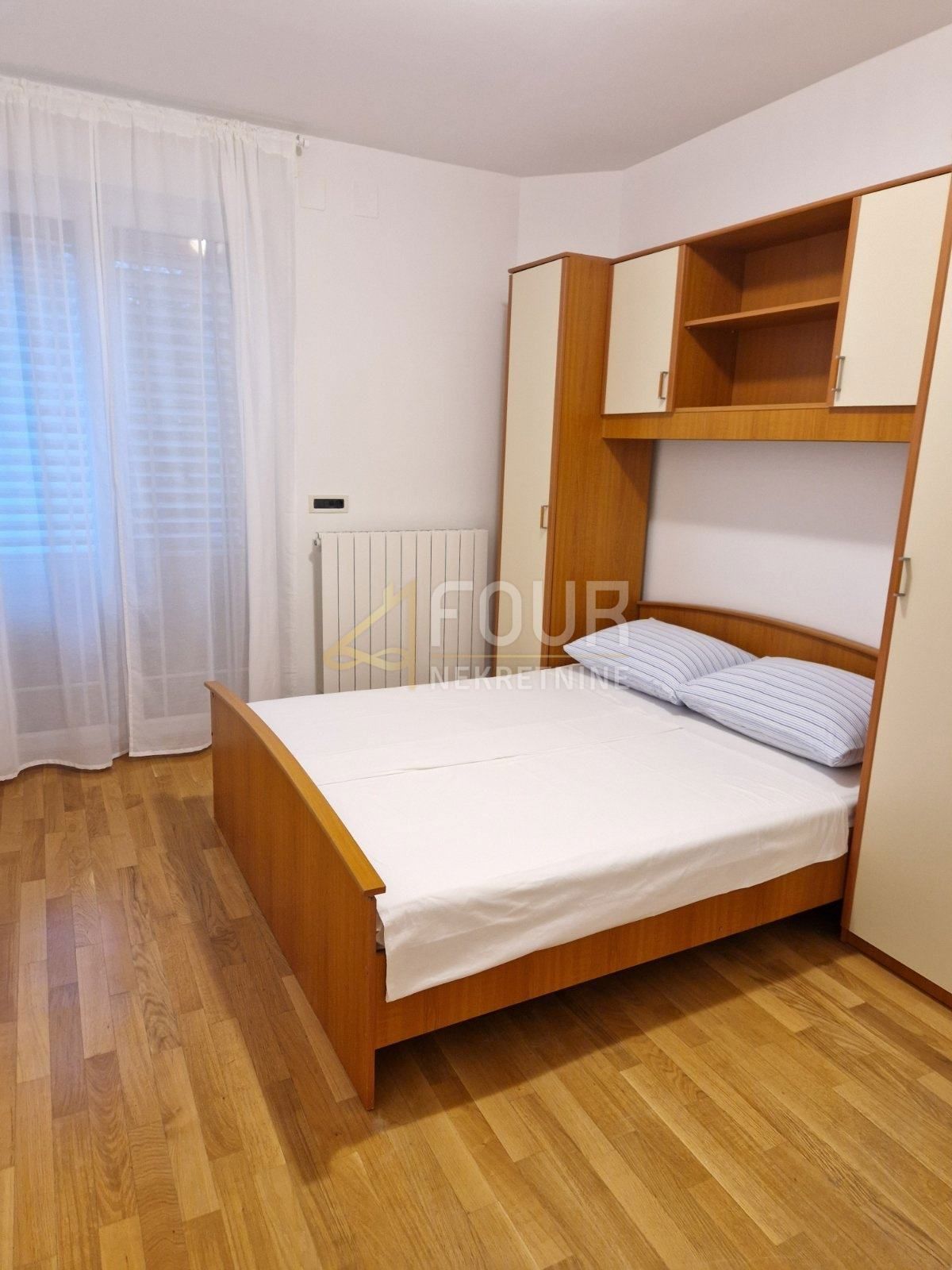 Apartma Za najem - PRIMORSKO-GORANSKA KOSTRENA