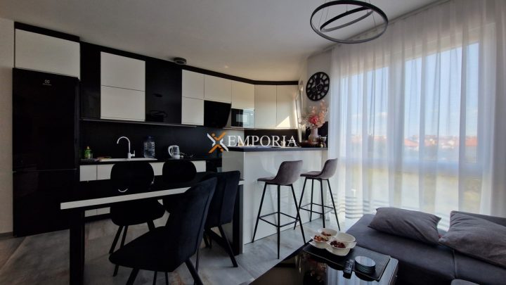 Mieszkanie na sprzedaż 119 m² – Plovanija