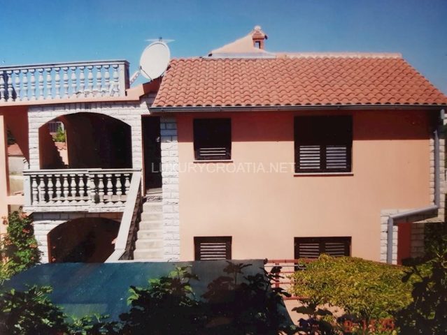 Haus zu verkaufen 170 m² – Sukošan