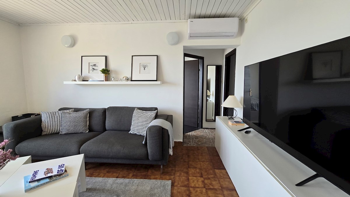 House For sale - SPLITSKO-DALMATINSKA VIS