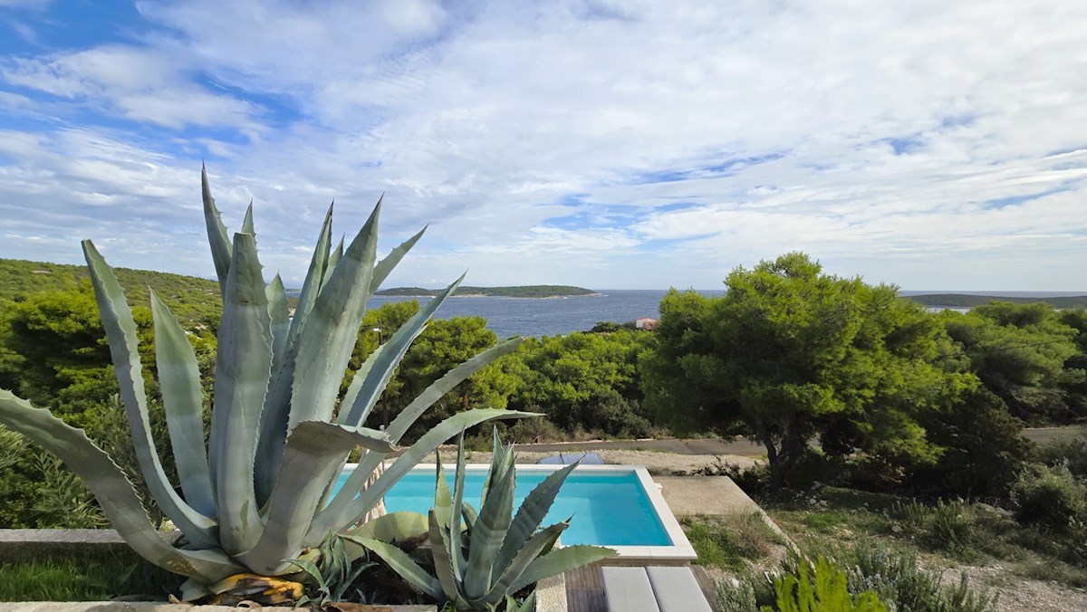 House For sale - SPLITSKO-DALMATINSKA VIS