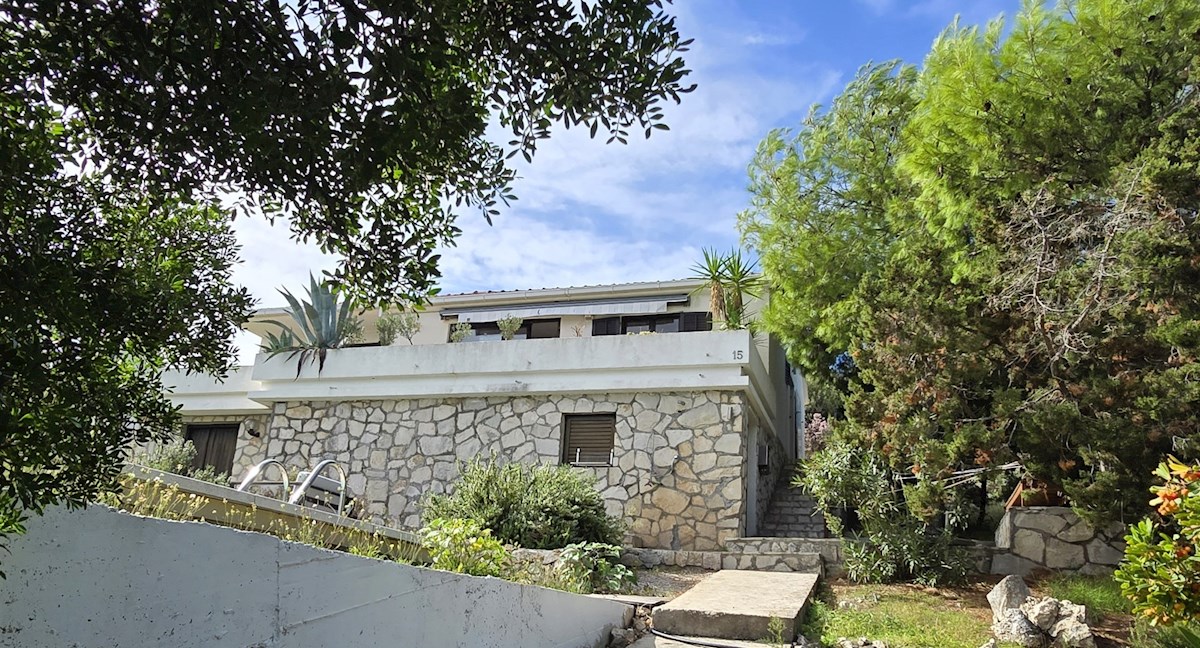 House For sale - SPLITSKO-DALMATINSKA VIS