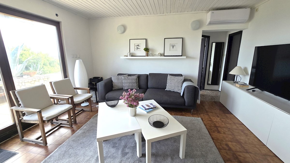 House For sale - SPLITSKO-DALMATINSKA VIS