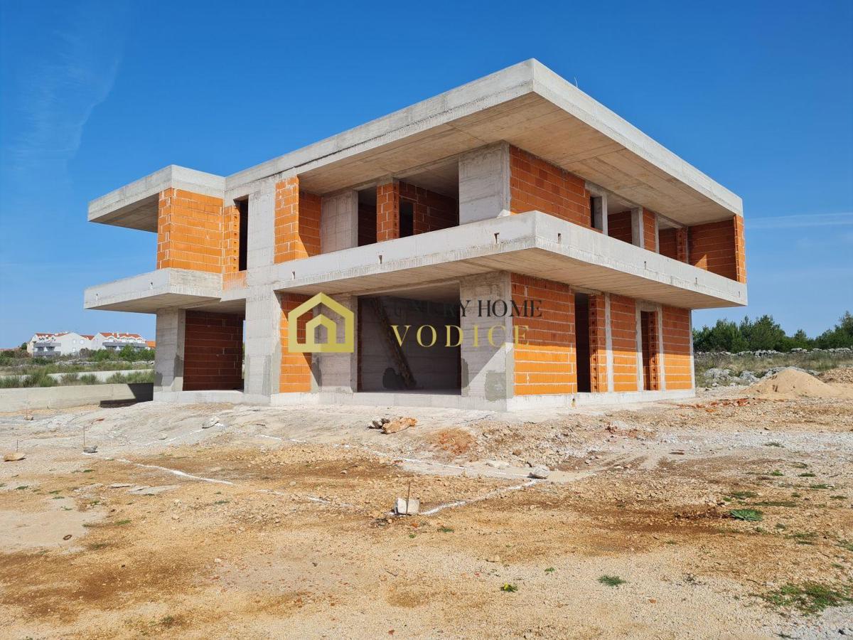 House For sale - ŠIBENSKO-KNINSKA VODICE