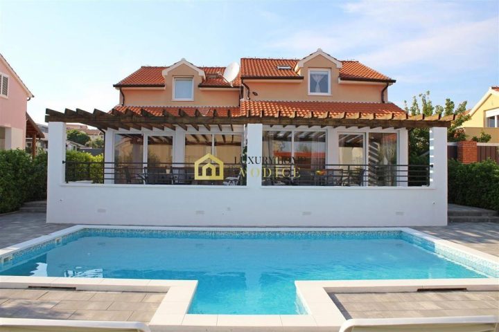 House for sale 257 m² – Vodice