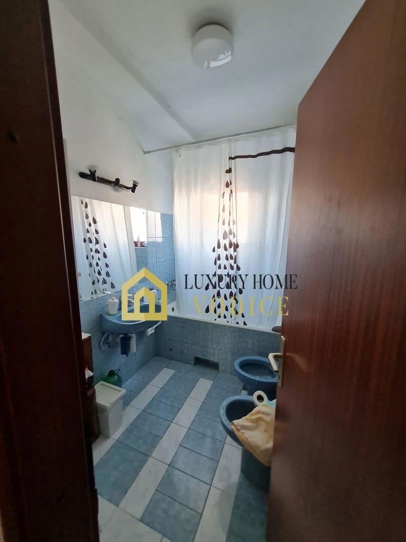 House For sale - ŠIBENSKO-KNINSKA VODICE