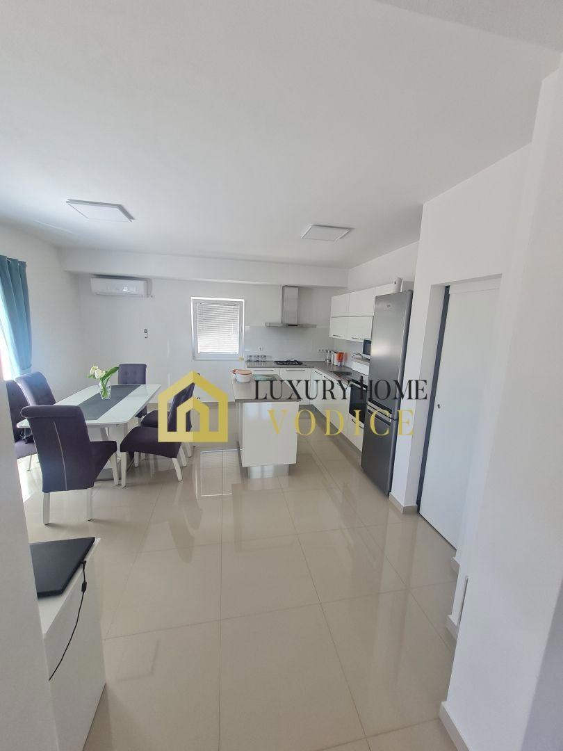 House For sale - šibensko-kninska Vodice - foto 1/20