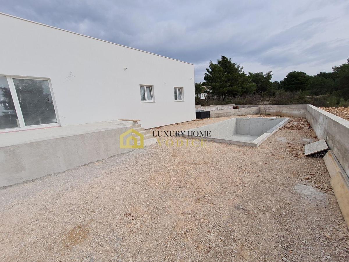 Dom Na predaj - šibensko-kninska Vodice - foto 1/10