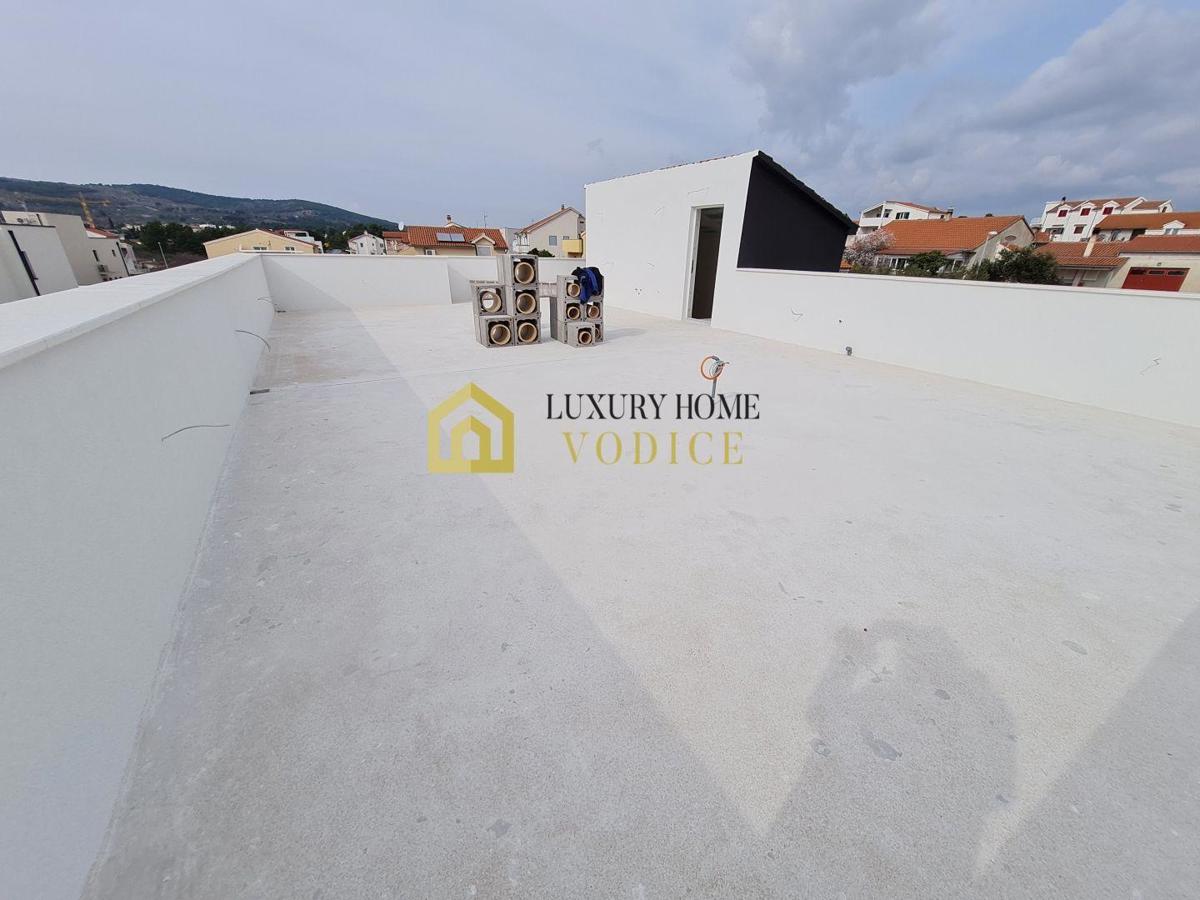 Dom Na predaj - šibensko-kninska Vodice - foto 4/10