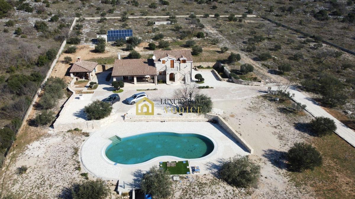 House For sale - šibensko-kninska Vodice - foto 4/14