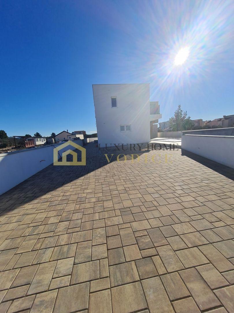 House For sale - šibensko-kninska Vodice - foto 3/13
