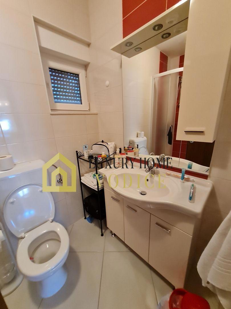 House For sale - ŠIBENSKO-KNINSKA VODICE