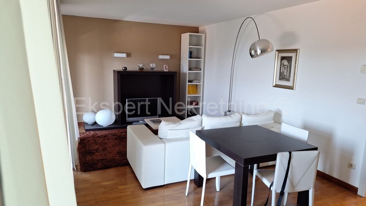 Flat For sale - SPLITSKO-DALMATINSKA SPLIT