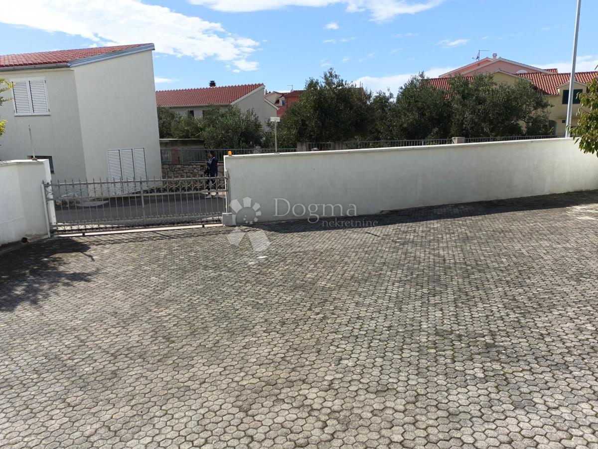 Casa In vendita - ŠIBENSKO-KNINSKA VODICE