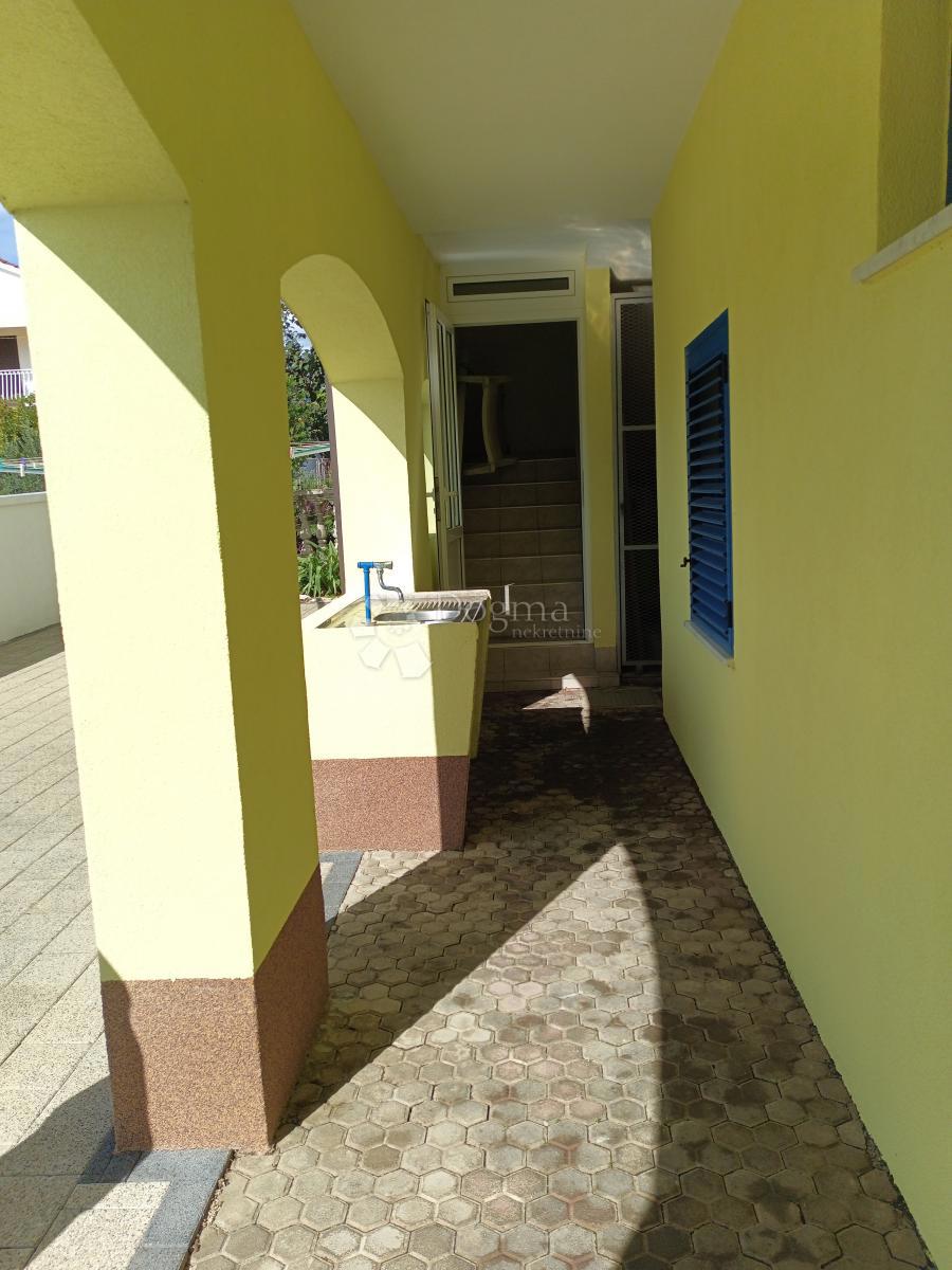 Casa In vendita - ŠIBENSKO-KNINSKA VODICE