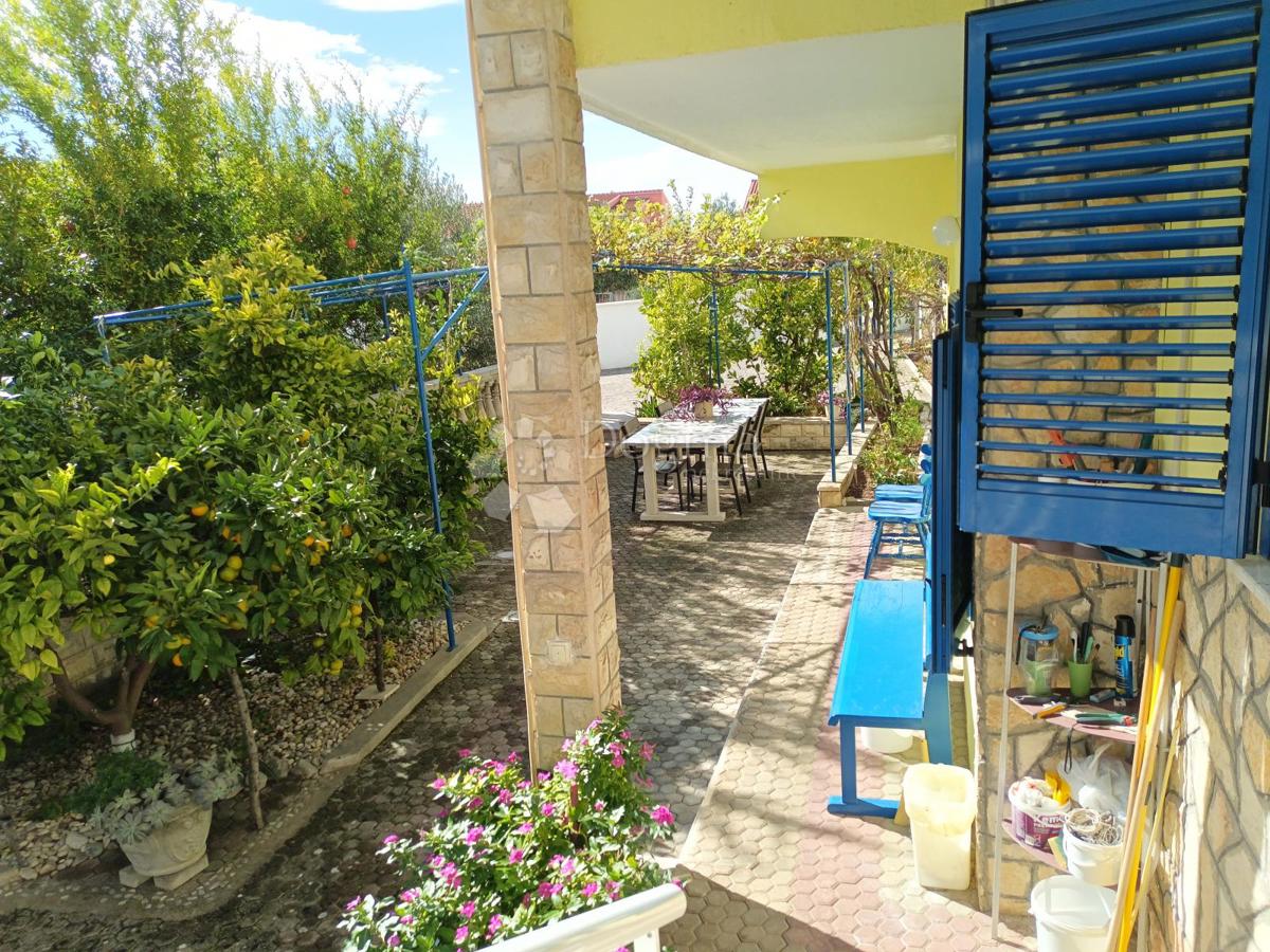 Casa In vendita - ŠIBENSKO-KNINSKA VODICE