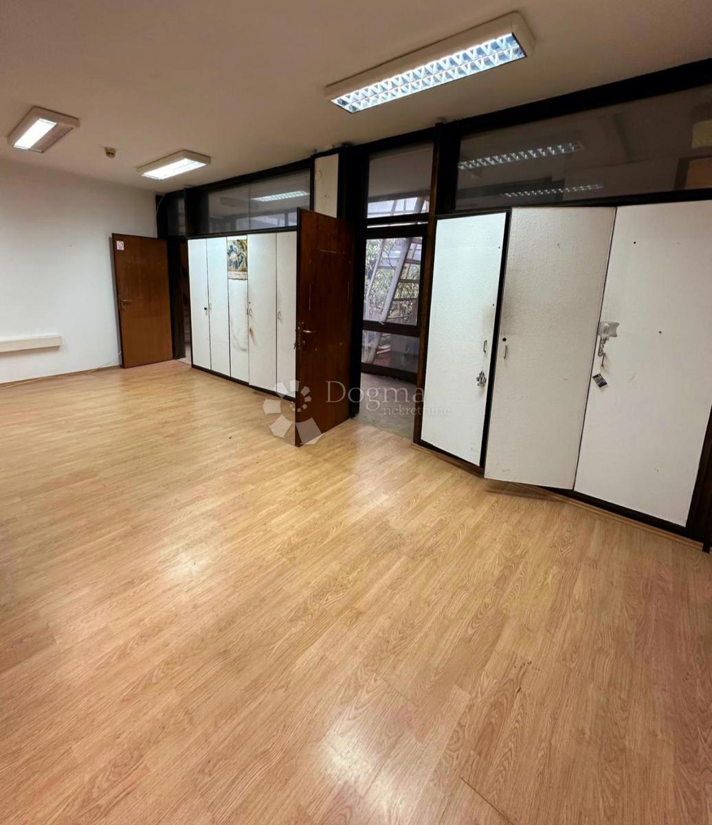 Commerciale Da affittare - Primorsko-goranska Rijeka - foto 2/5