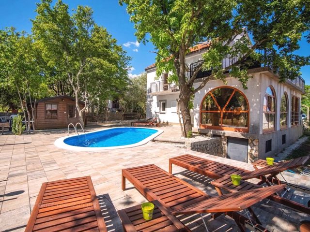 Maison à vendre 270 m² – Krk