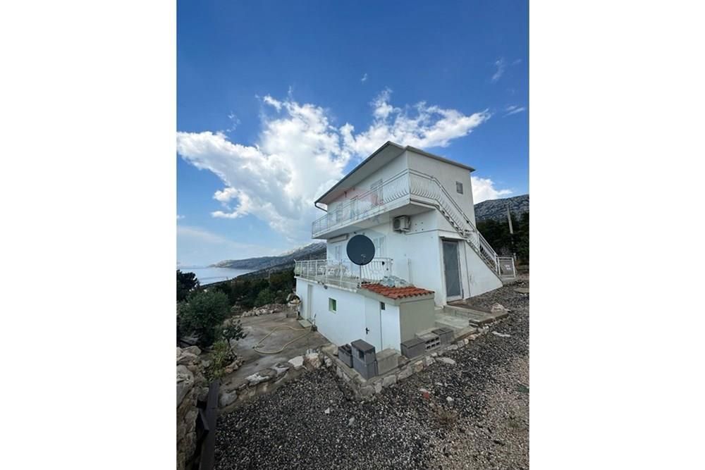 Maison À vendre - LIČKO-SENJSKA SENJ