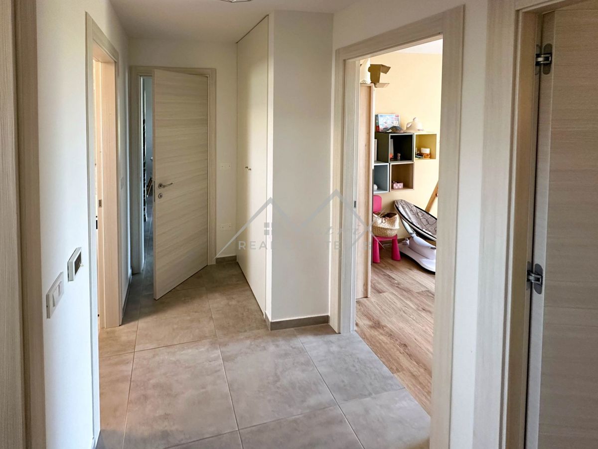 Apartma Na predaj - ISTARSKA NOVIGRAD