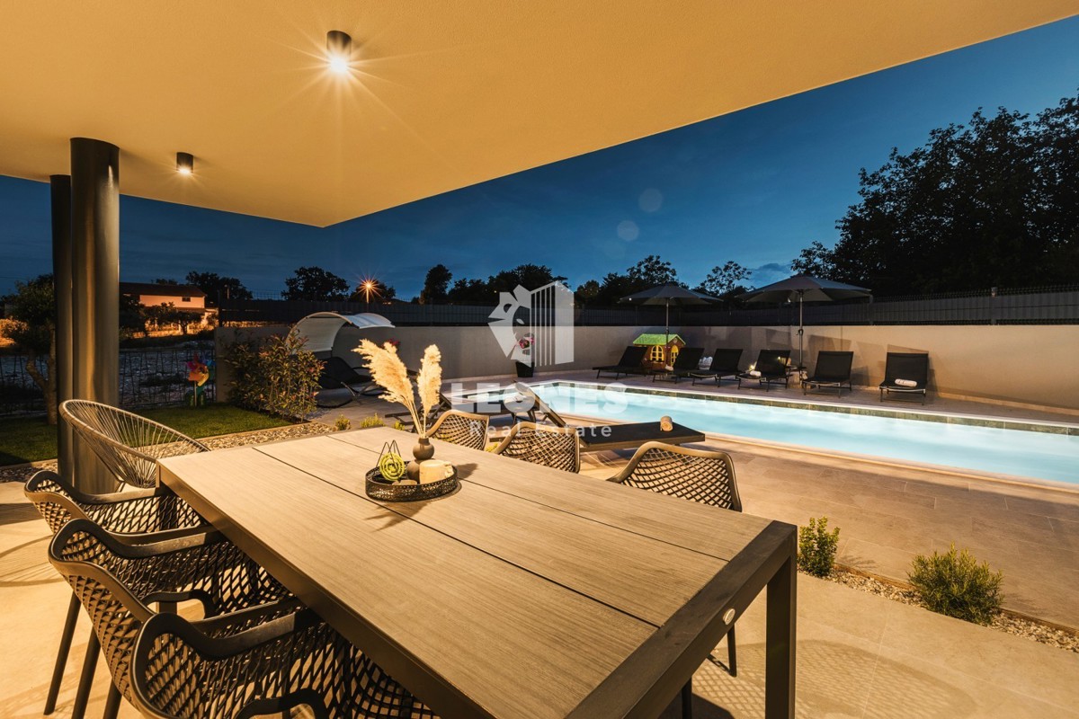 Maison À vendre - ISTARSKA UMAG