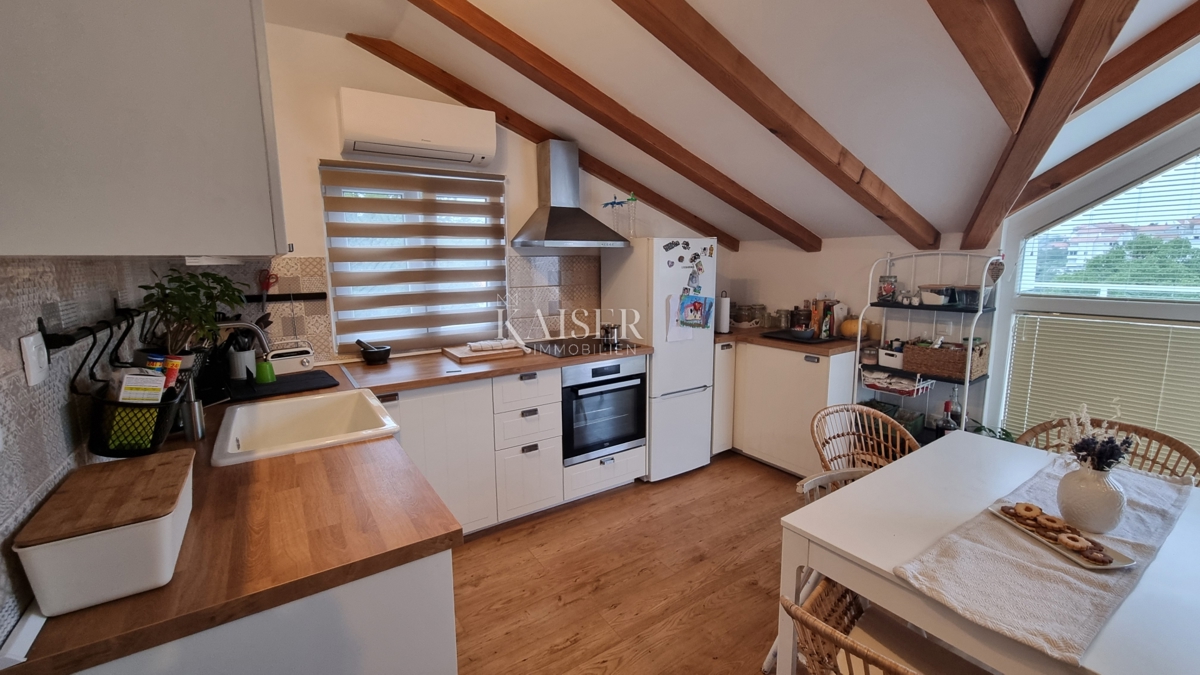 Flat For sale - PRIMORSKO-GORANSKA NOVI VINODOLSKI