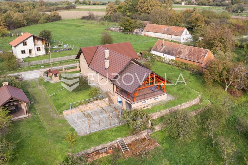 House For sale - OSJEČKO-BARANJSKA DRENJE