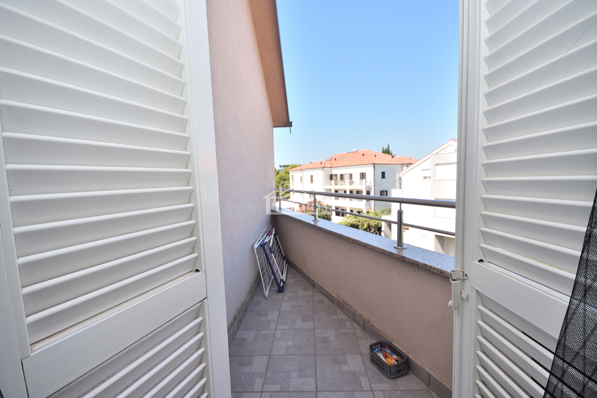 Stan Na prodaju - ŠIBENSKO-KNINSKA VODICE
