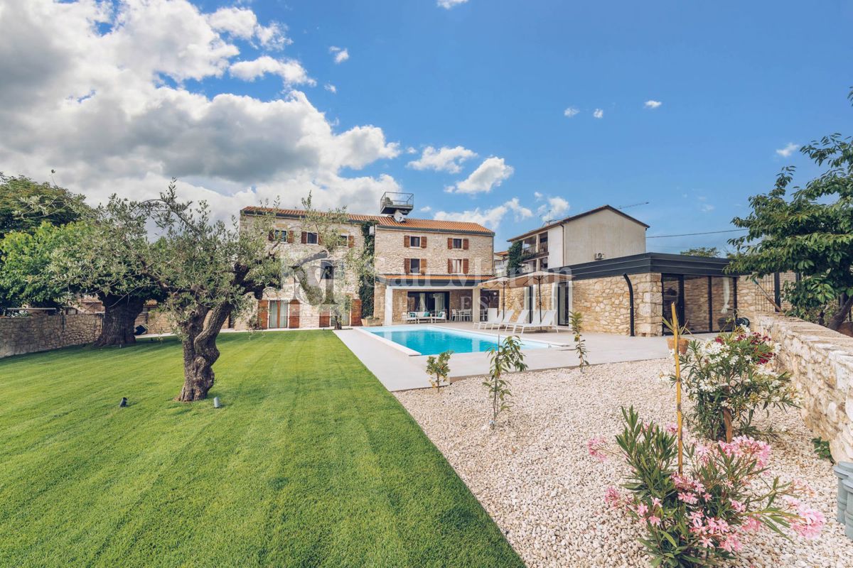 House For sale - Istarska Novigrad - foto 1/26